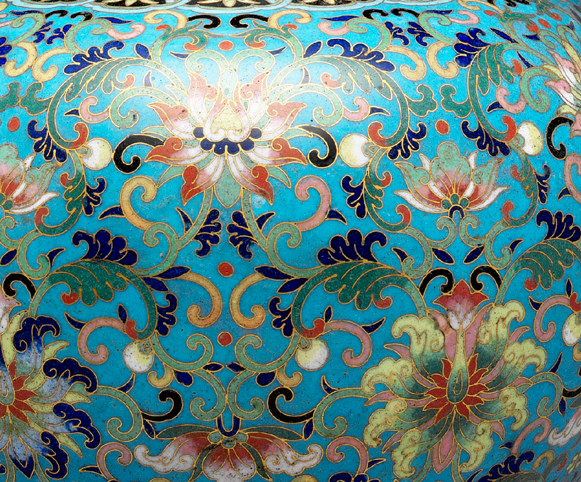 Appreciating Enamel | Experiencing the Beauty of a Timeless Craft 1 Handmade Jewelry Enamel Art Handmade Jewelry Enamel Art Qing Dynasty Cloisonné Enamel Lotus Pattern Animal Ears Vase (Partial)