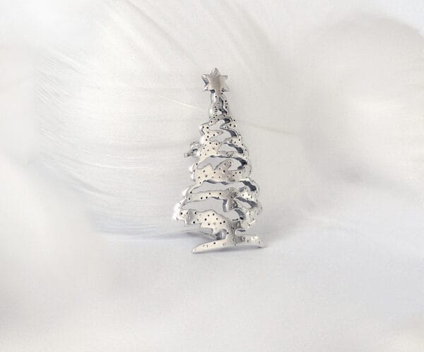 Christmas tree brooch