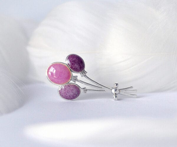 Joyous moment Brooch