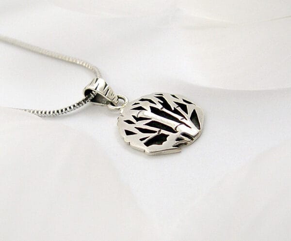 Lush bamboo garden Necklace