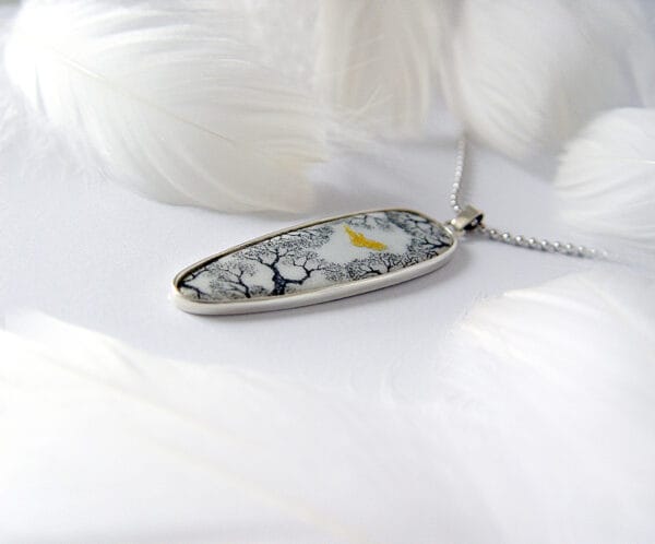 Wings of the wind Necklace